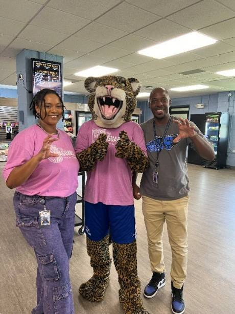 JCC Jagger Mascot and Student Services staff photo on the first day of class for fall semester. 