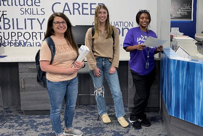 Photo of students in the Student Success Center